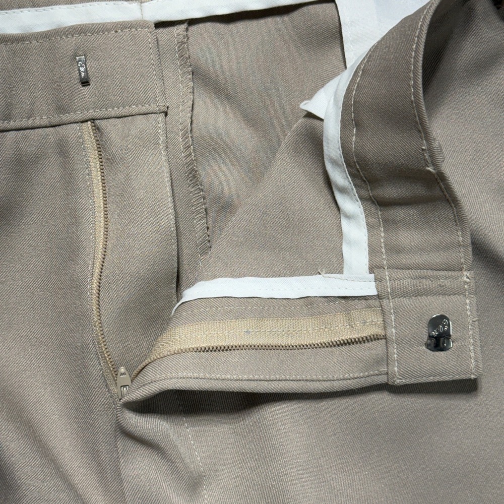 Levi's Action Slacks Pants Mens 40x30 Tan - Picture 4 of 12